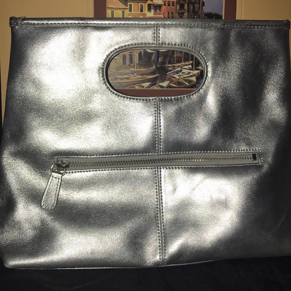 Valerie Stevens Silver Bag - Picture 1 of 6